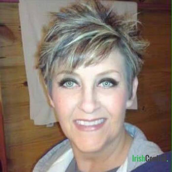 Meet your Posher, Christie - Picture 1 of 1